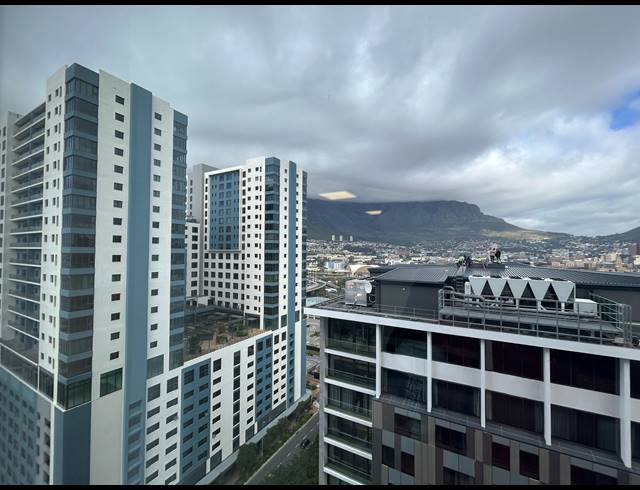155M² BUILDING TO LET IN CAPE TOWN CITY CENTRE